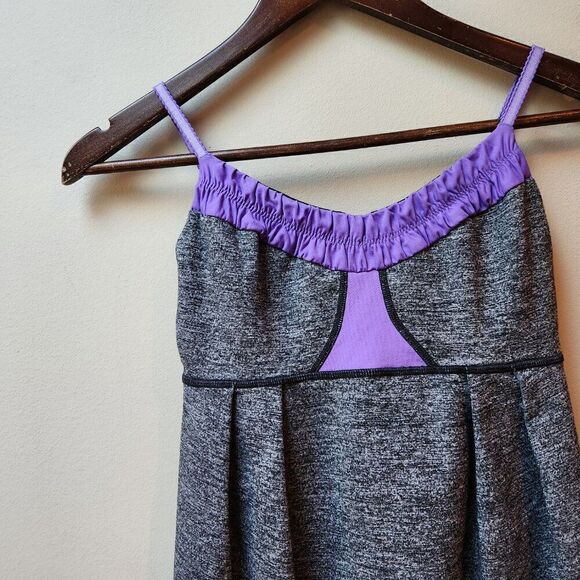 Lululemon workout tank top - Picture 2 of 4